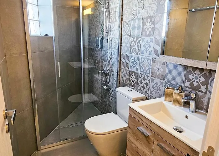 Sealife Citycenter Residences Апартаменти