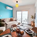 아파트 Sealife Citycenter Residences 라르나카
