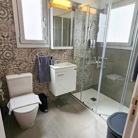 アパート Sealife Citycenter Residences ラルナカ