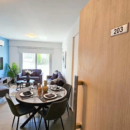 Sealife Citycenter Residences * 라르나카