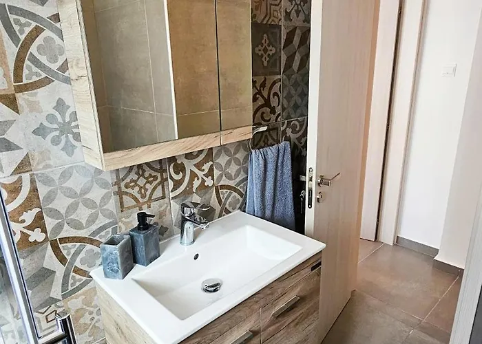 Sealife Citycenter Residences لارنكا